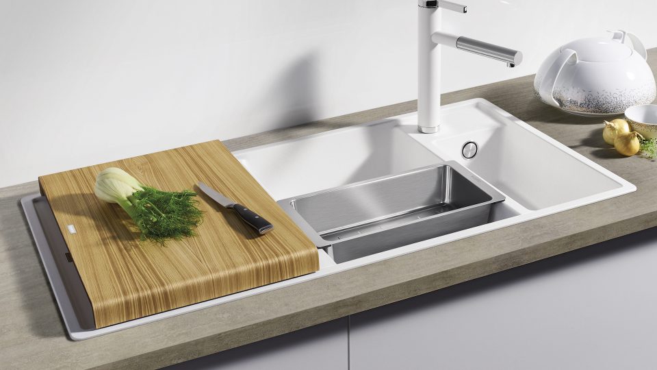 Spüle in weiß, Armatur in weiß