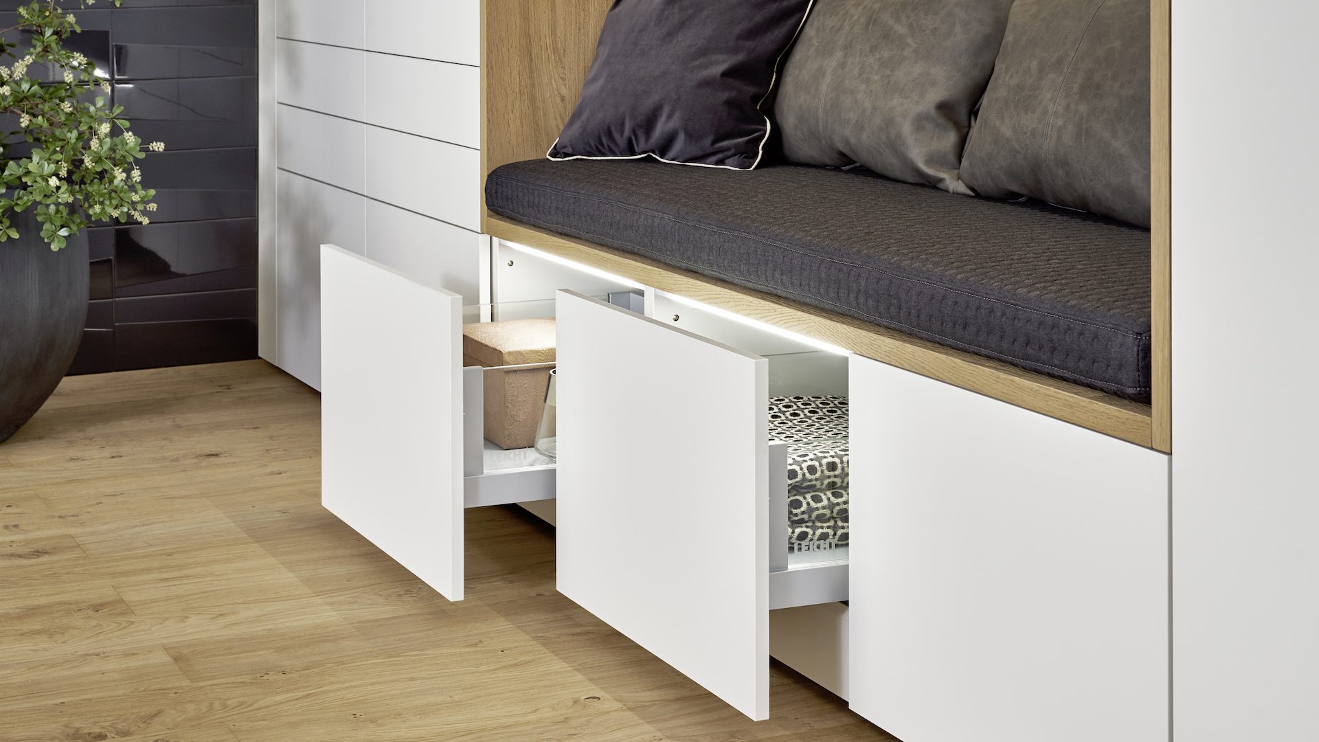 LEICHT | Bondi E Xylo, Detailansicht, Schubladen