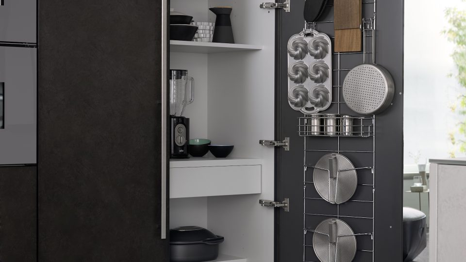 LEICHT | Topos Concrete, Detailansicht, Hochschrank