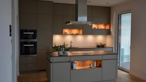 LEICHT | Ceres-Avance Farbe 